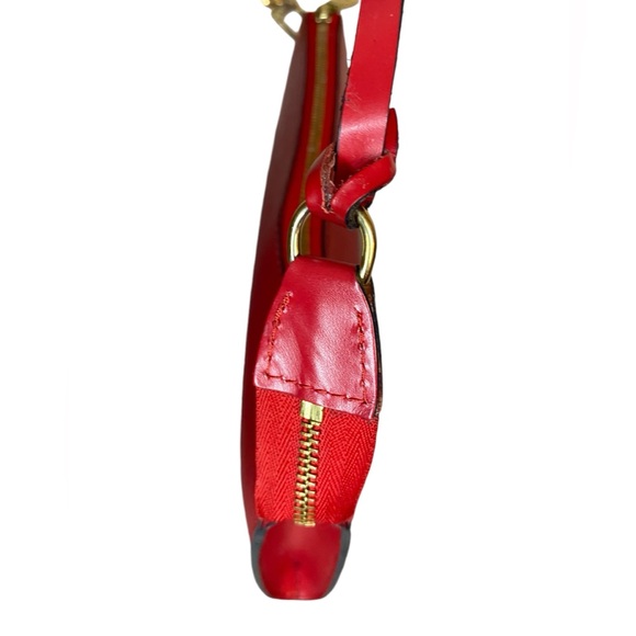 Authentic Louis Vuitton Red Epi Leather Pochette - Picture 5 of 10